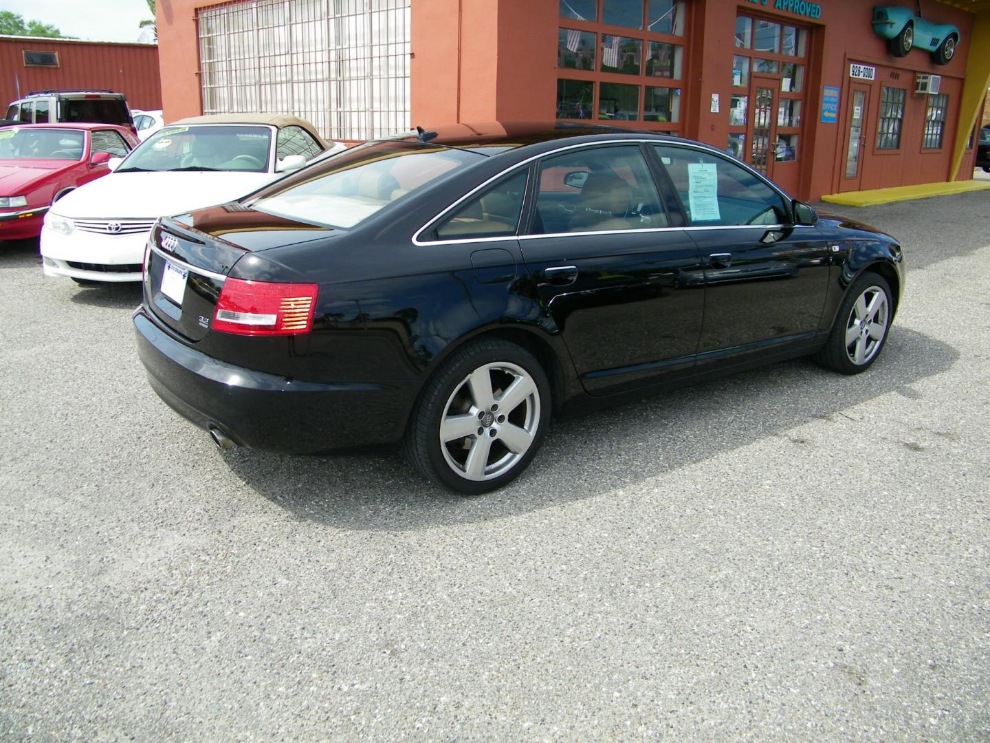 2008 Black /Saddle Audi A6 3.2 with Tiptronic (WAUDH74F18N) with an 3.1L V6 DOHC 24V engine, 6-Speed Automatic Overdrive transmission, located at 4000 Bee Ridge Road, Sarasota, FL, 34233, (941) 926-0300, 27.298664, -82.489151 - Photo#5